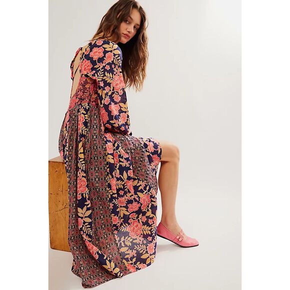 Free People / A New Way Maxi Dress / Boho Floral Patchwork Dress / Size Med - Picture 5 of 5